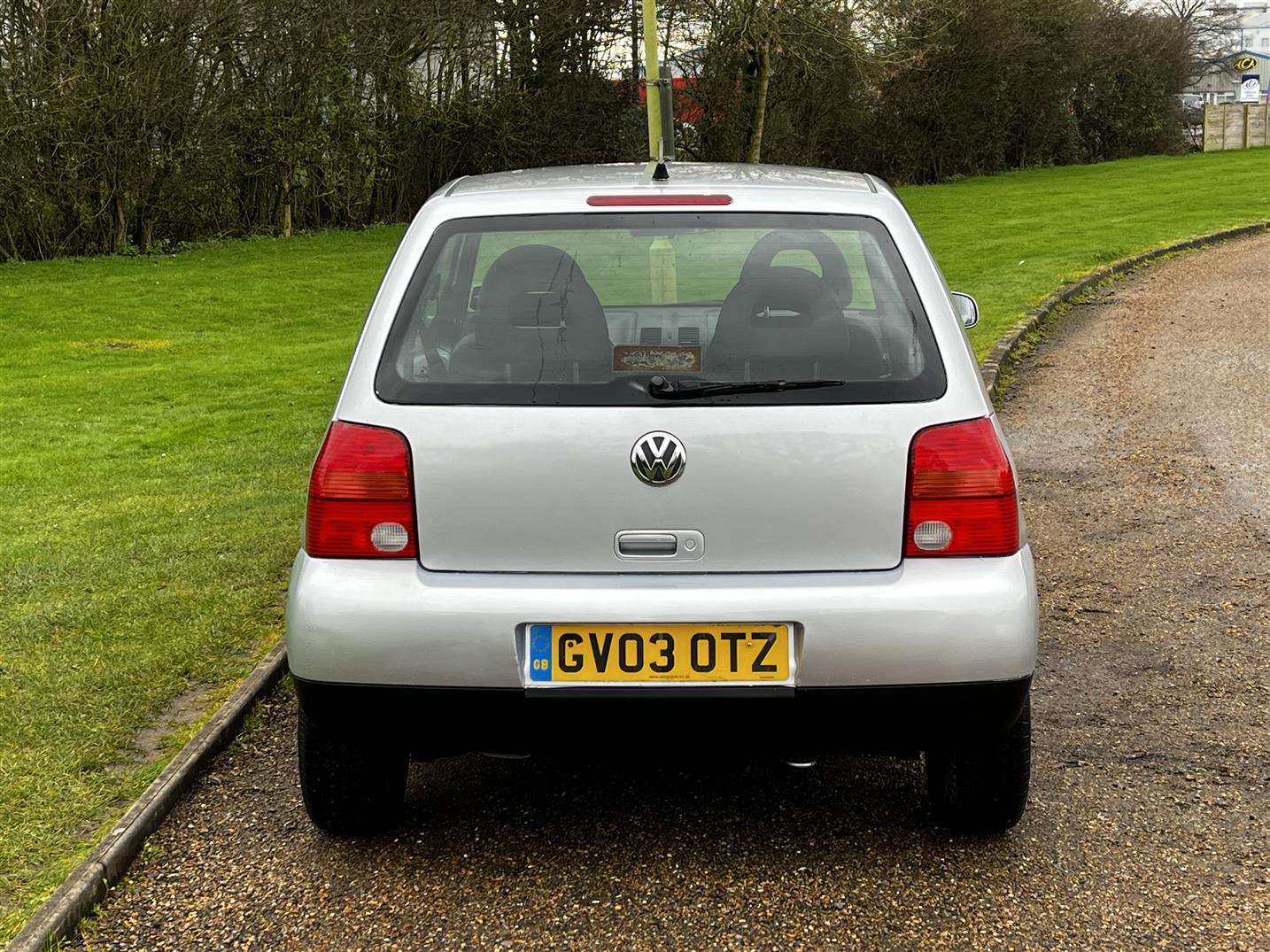 <p>2003 VOLKSWAGEN LUPO E</p>