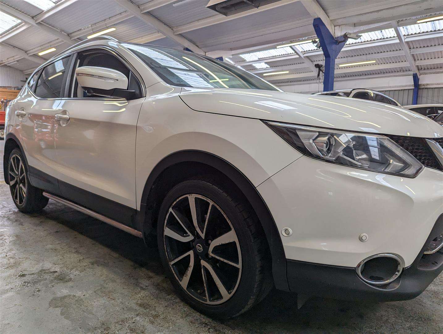 <p>2014 NISSAN QASHQAI TEKNA DIG-T</p>