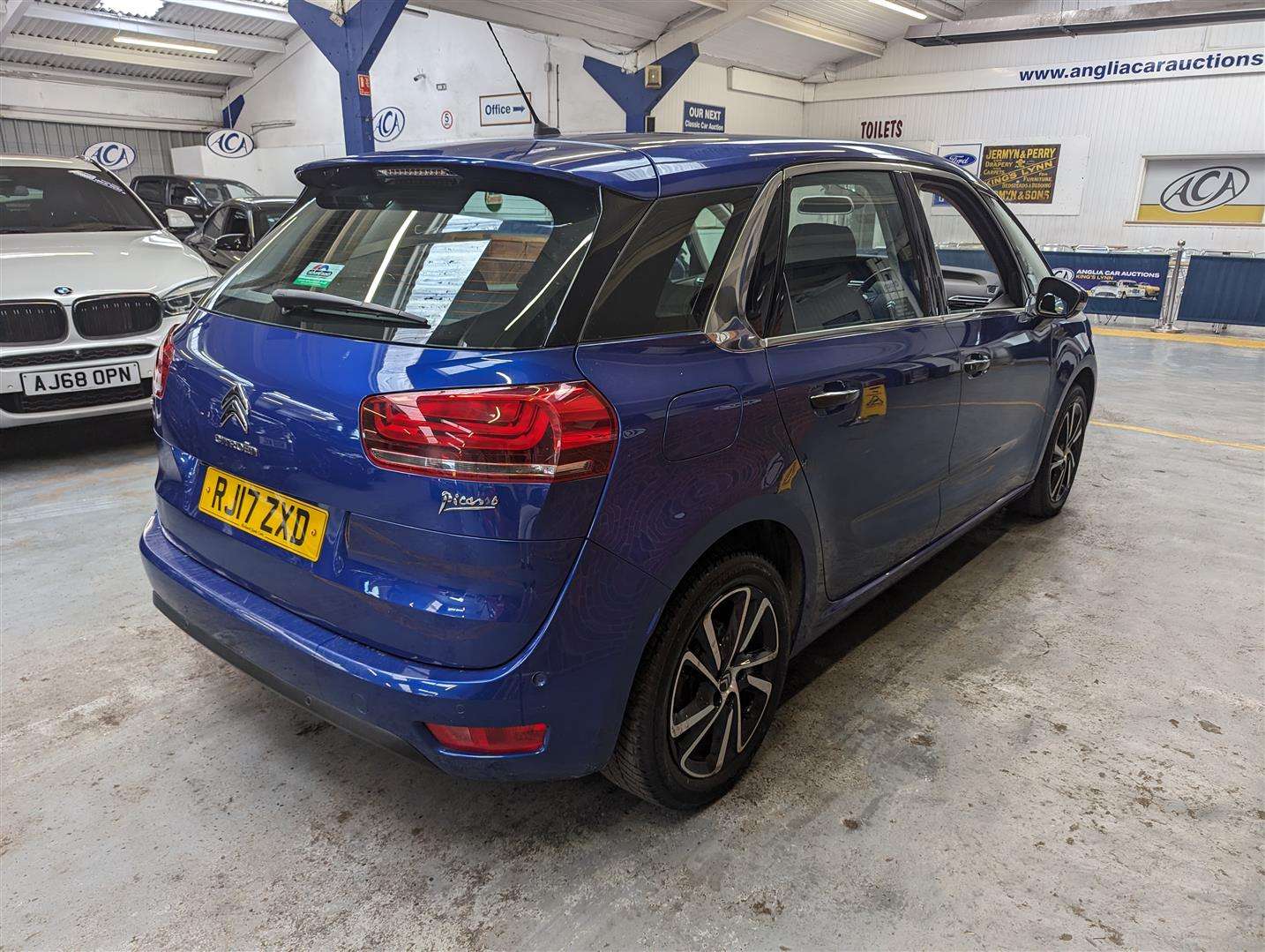 <p>2017 CITROEN C4 **SOLD</p>