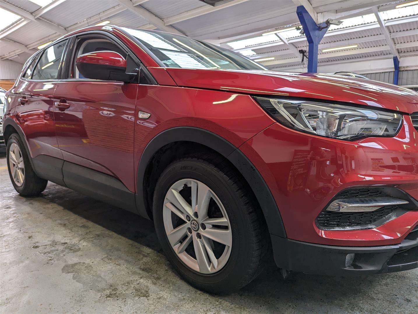 <p>2018 VAUXHALL GRANDLAND X SE TURBO S/S</p>