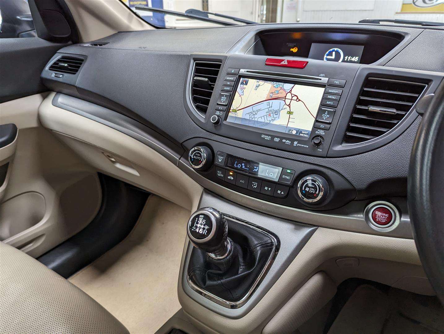 <p>2014 HONDA CR-V EX I-DTEC</p>