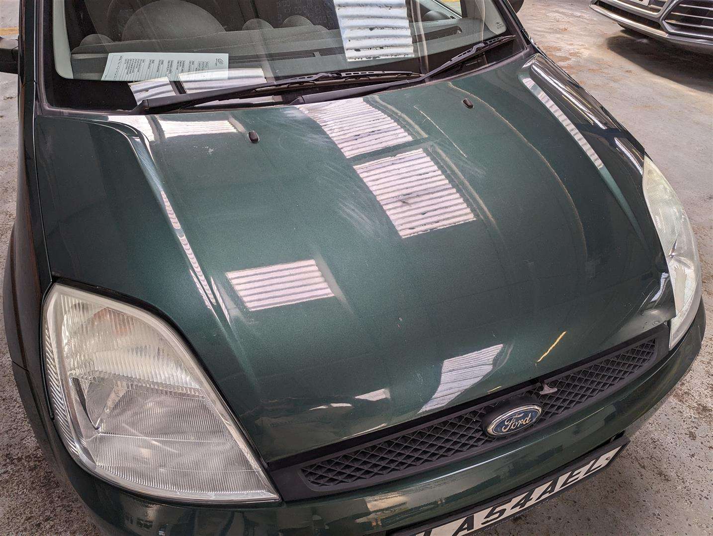 <p>2005 FORD FIESTA LX</p>