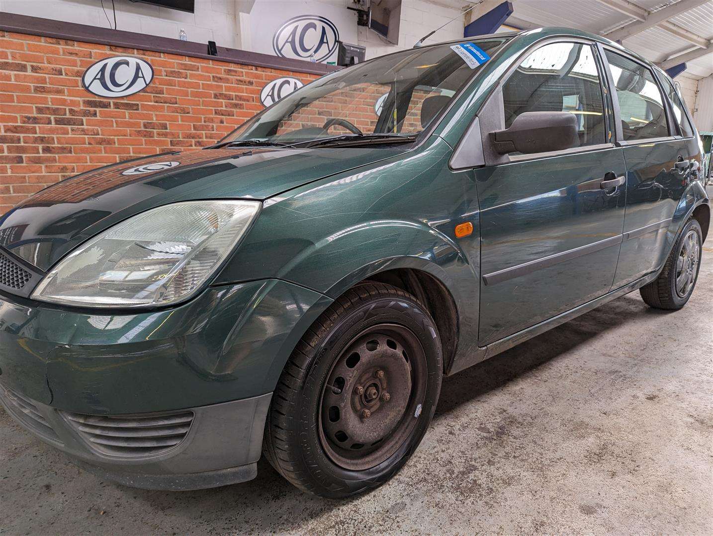 <p>2005 FORD FIESTA LX</p>