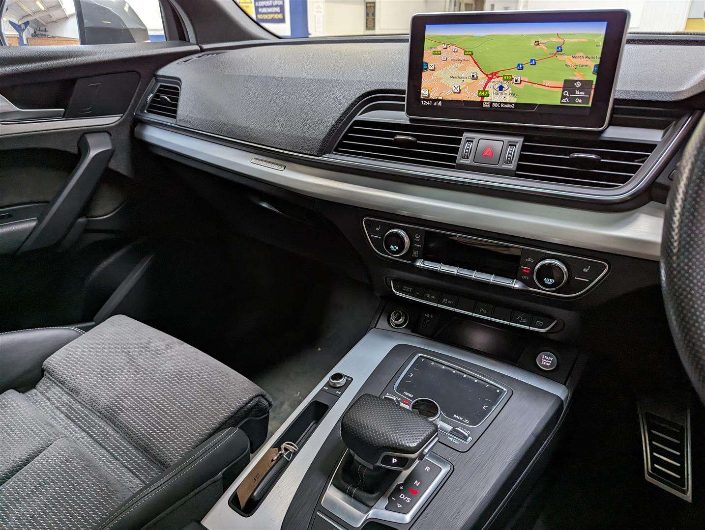 <p>2019 AUDI Q5 S LINE 40 TDI QUATTRO</p>