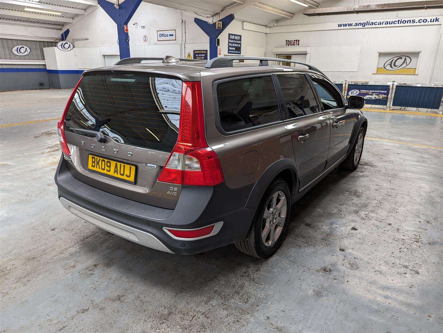 <p>2009 VOLVO XC70 SE D5 AUTO</p>