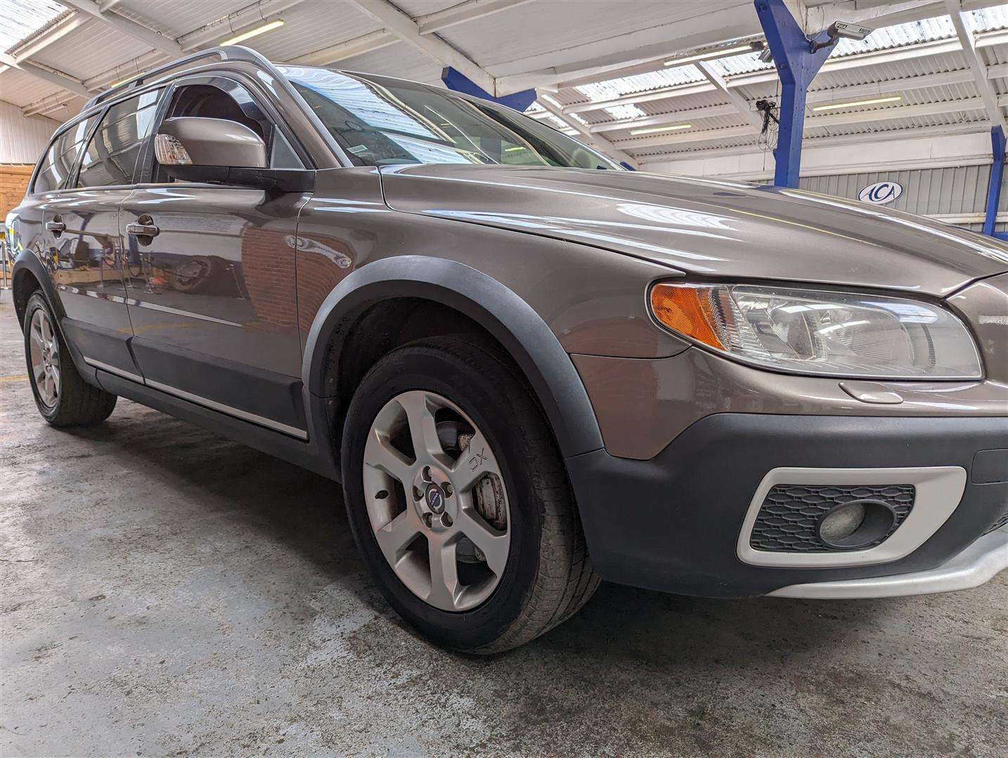 <p>2009 VOLVO XC70 SE D5 AUTO</p>