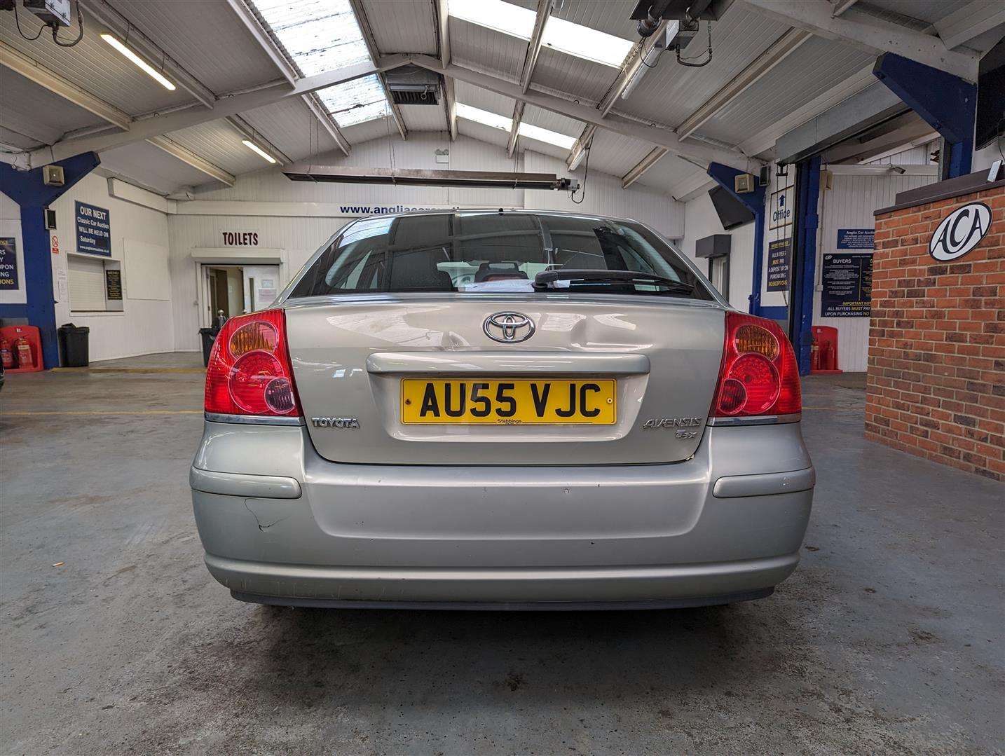 <p>2005 TOYOTA AVENSIS T3-X</p>