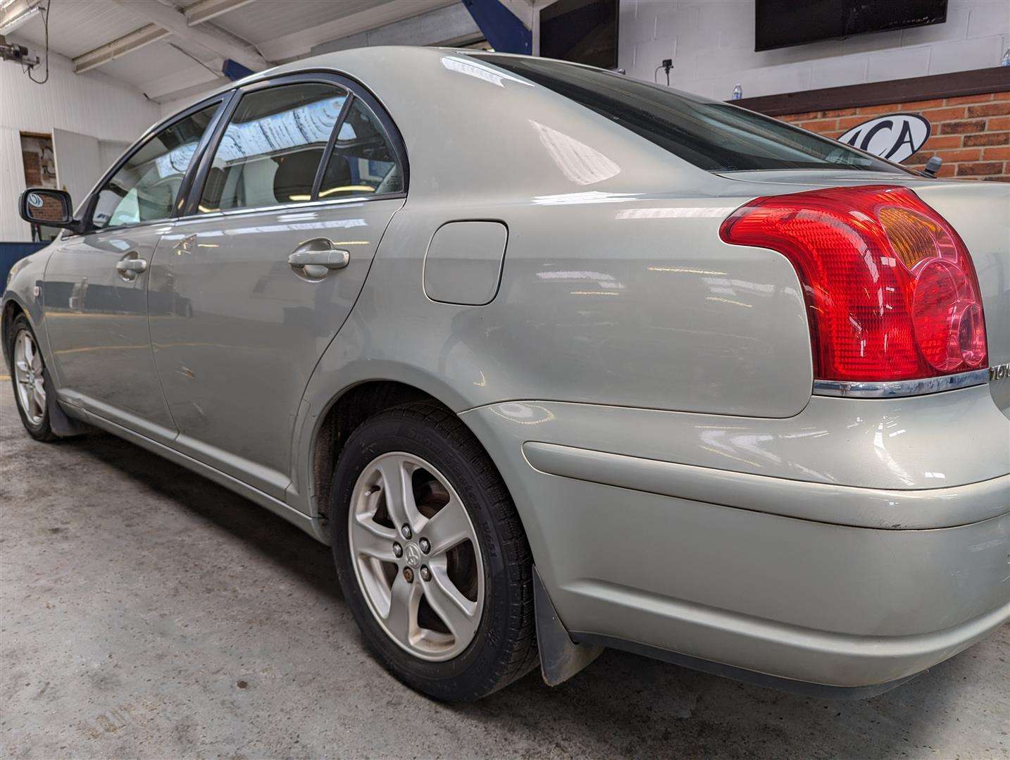 <p>2005 TOYOTA AVENSIS T3-X</p>