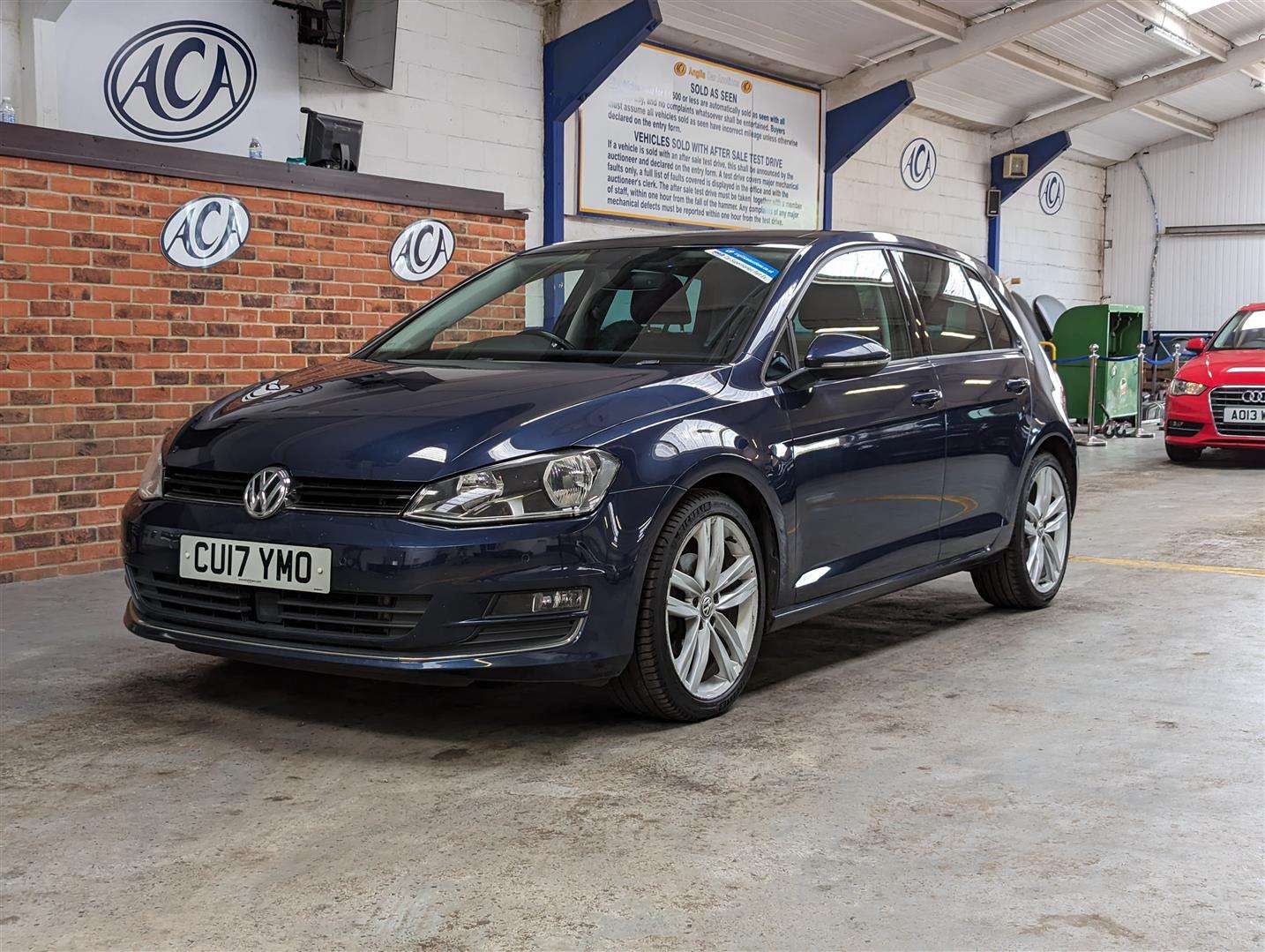 <p>2017 VOLKSWAGEN GOLF GT EDITION TDI BMT S</p>