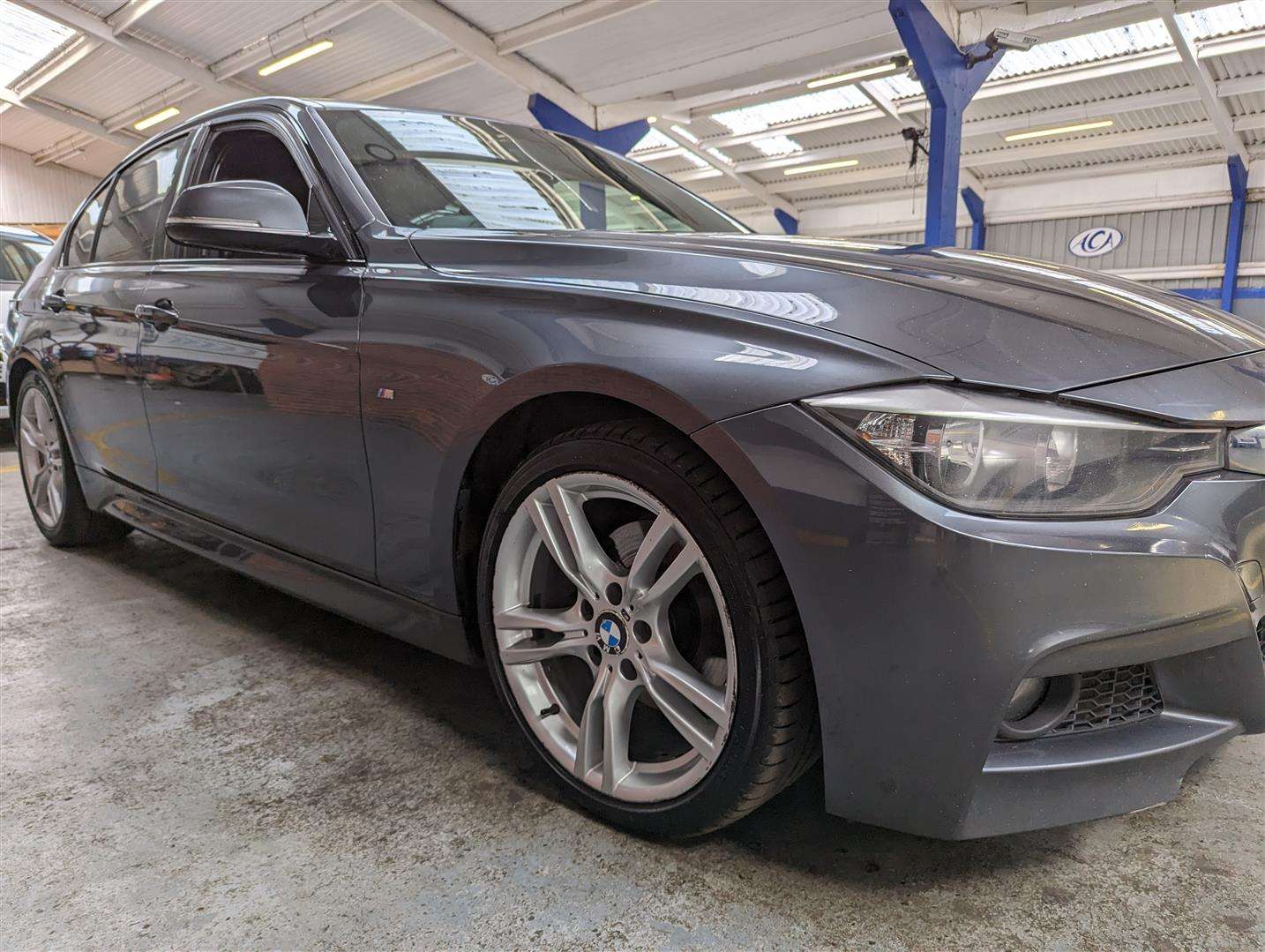 <p>2014 BMW 320D M SPORT</p>