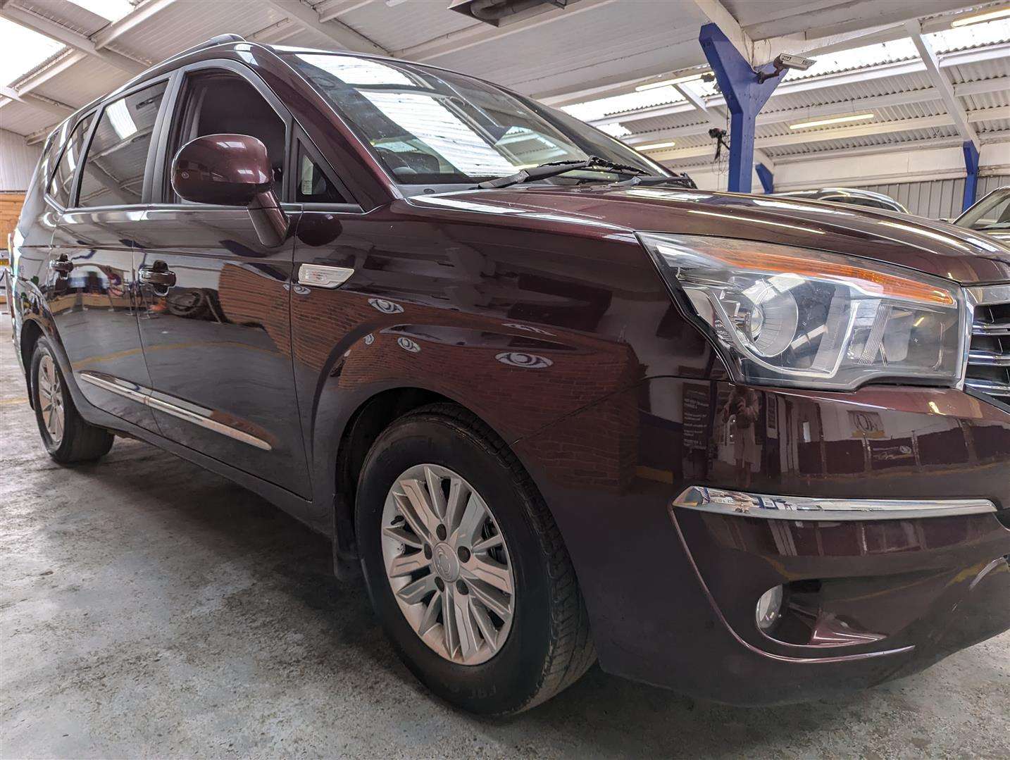 <p>2013 SSANGYONG RODIUS TURISMO ES</p>