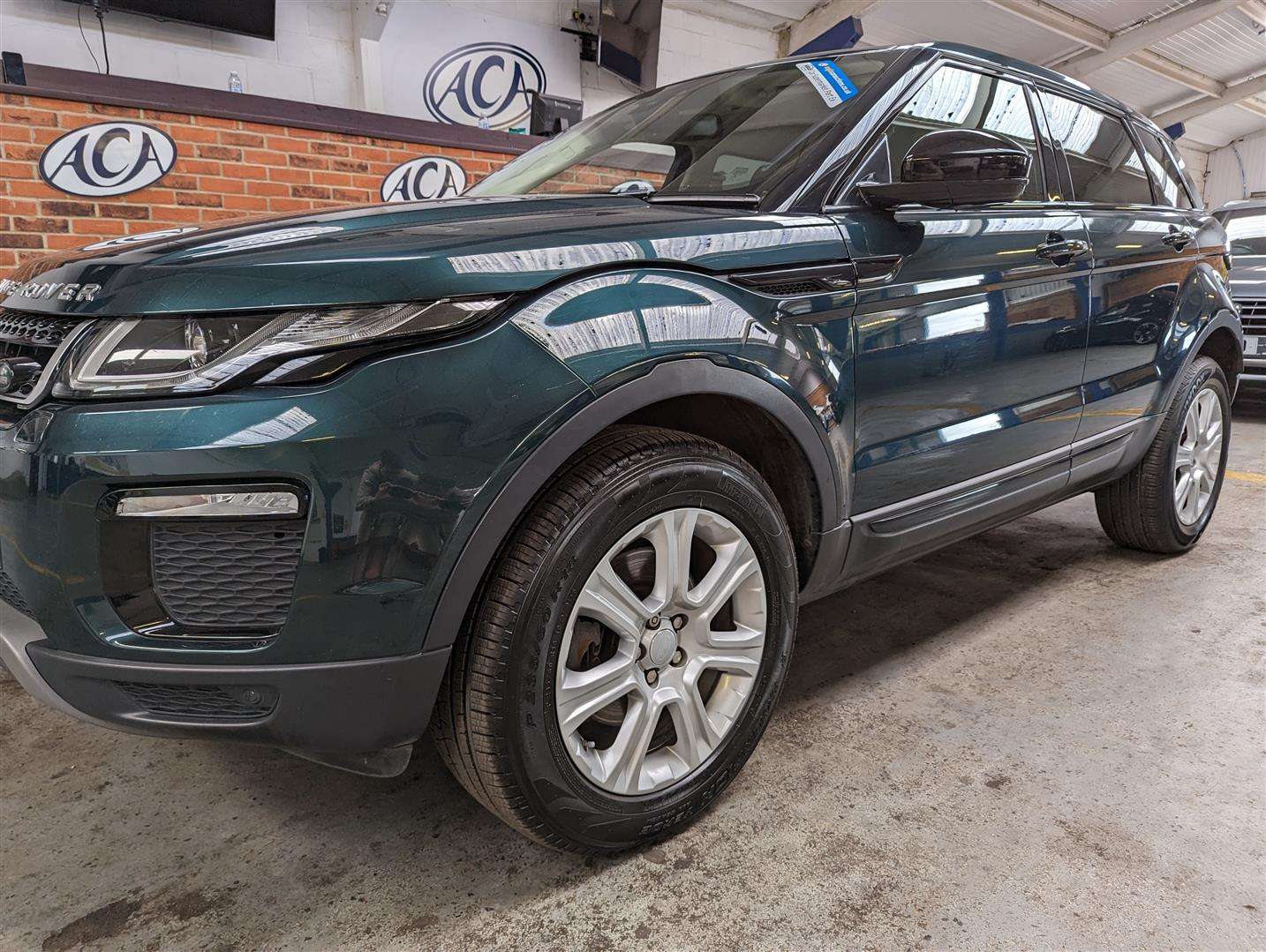 <p>2016 LAND ROVER R ROVER EVOQUE SE TECH TD</p>