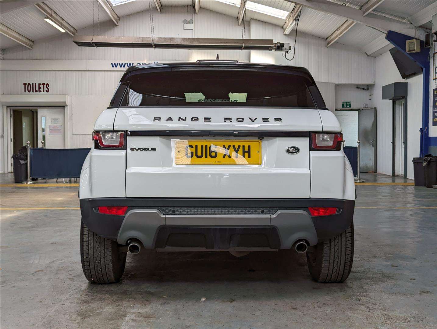 <p>2016 LAND ROVER RANGE ROVER EVOQUE SE TEC</p>