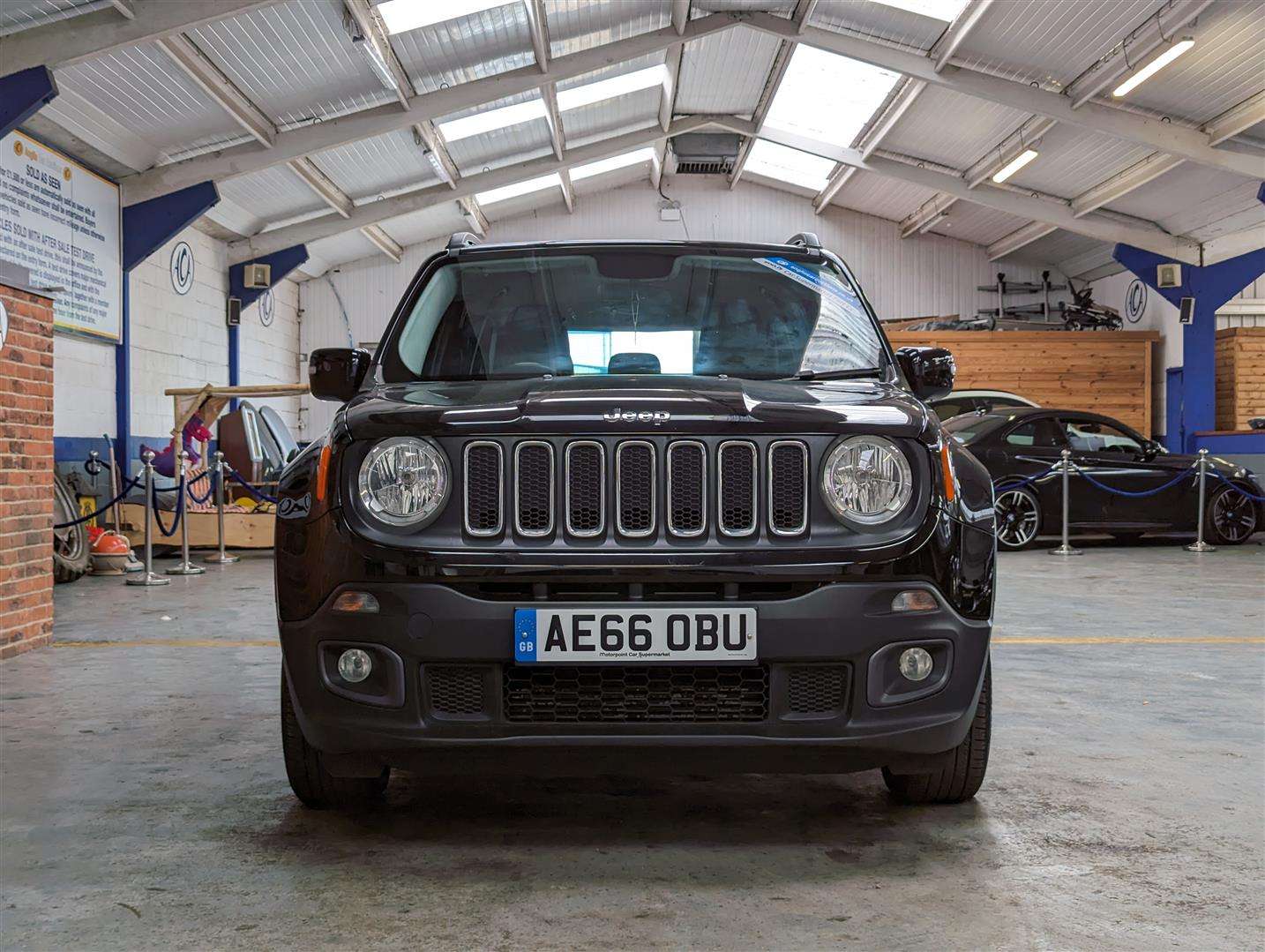 <p>2016 JEEP RENEGADE LONGITUDE M-JET</p>