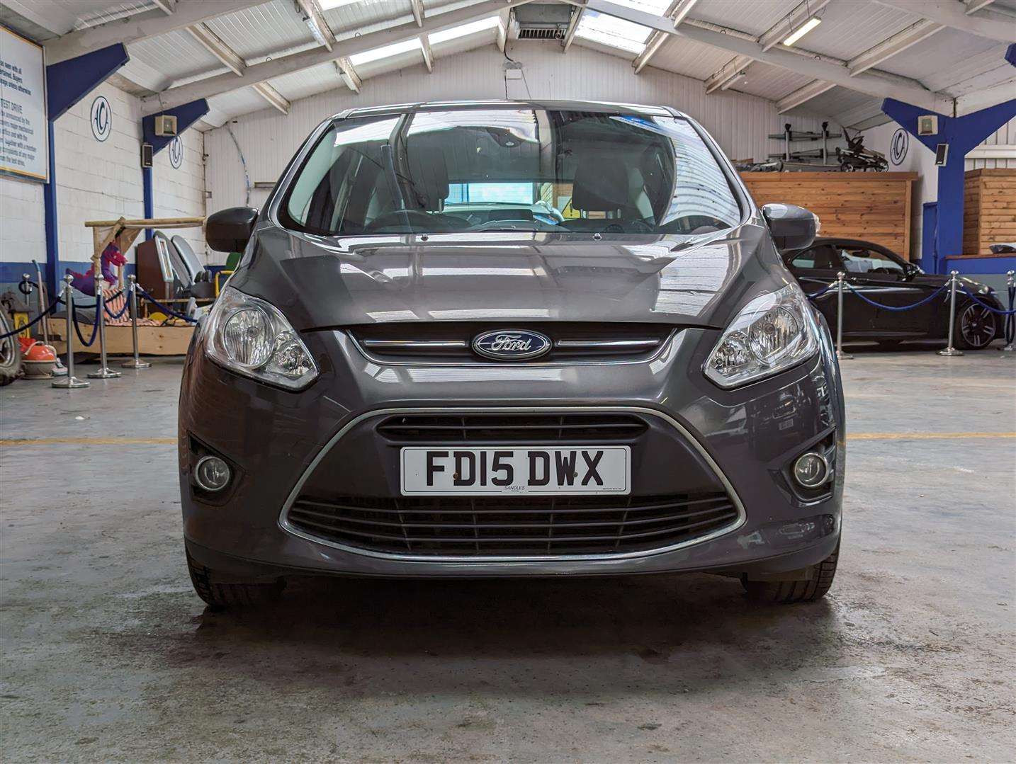 <p>2015 FORD C-MAX ZETEC TDCI</p>