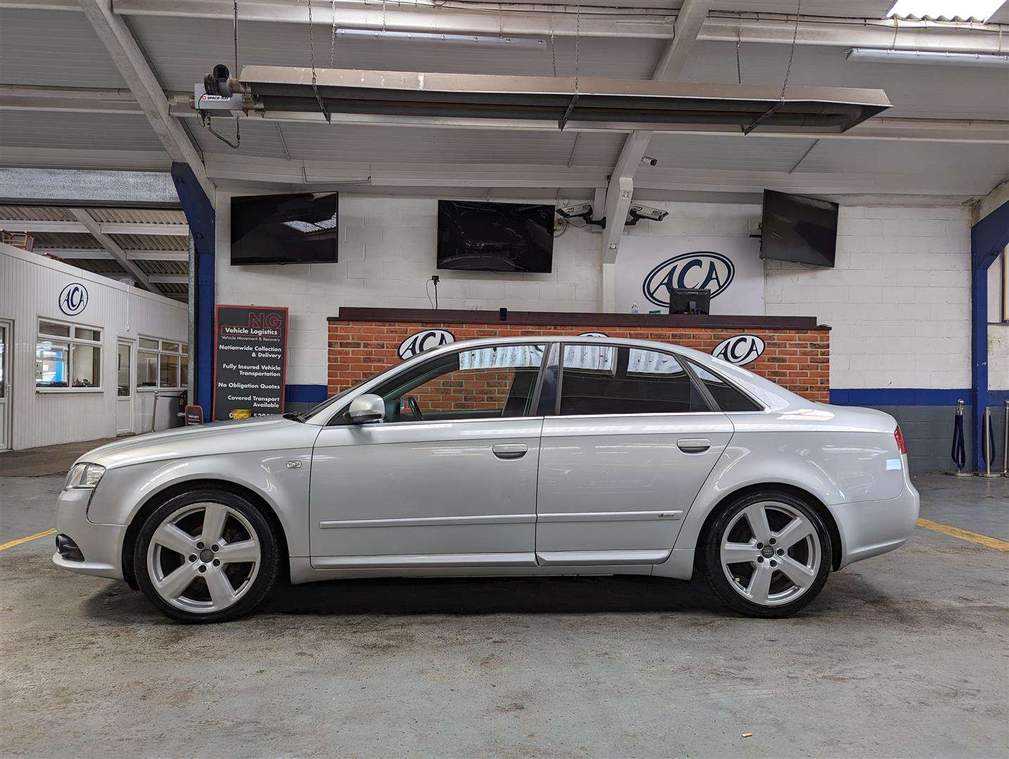 <p>2007 AUDI A4 S LINE TDI 140 AUTO</p>