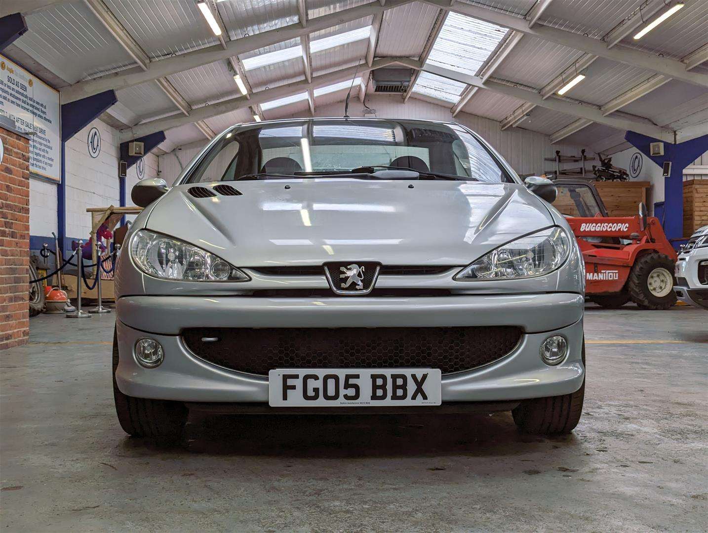 <p>2005 PEUGEOT 206 ALLURE</p>