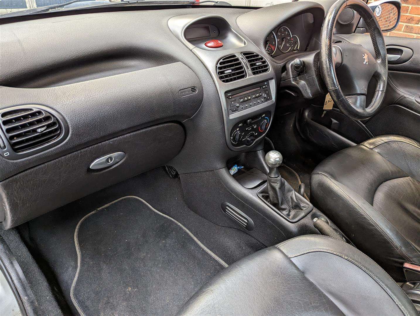 <p>2005 PEUGEOT 206 ALLURE</p>