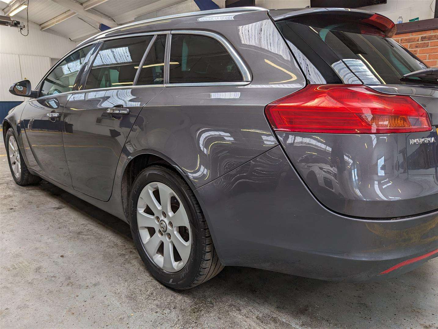 <p>2011 VAUXHALL INSIGNIA SE NAV 128 CDTI</p>