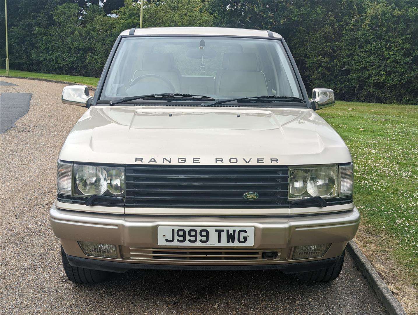 <p>1999 LAND ROVER RANGE ROVER HSE AUTO</p>