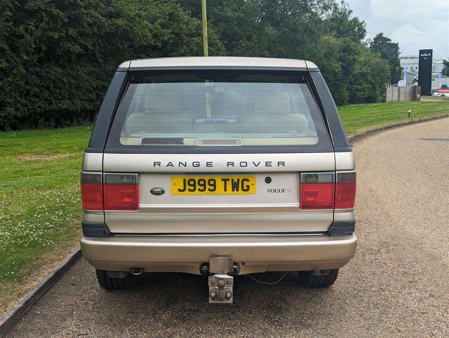 <p>1999 LAND ROVER RANGE ROVER HSE AUTO</p>