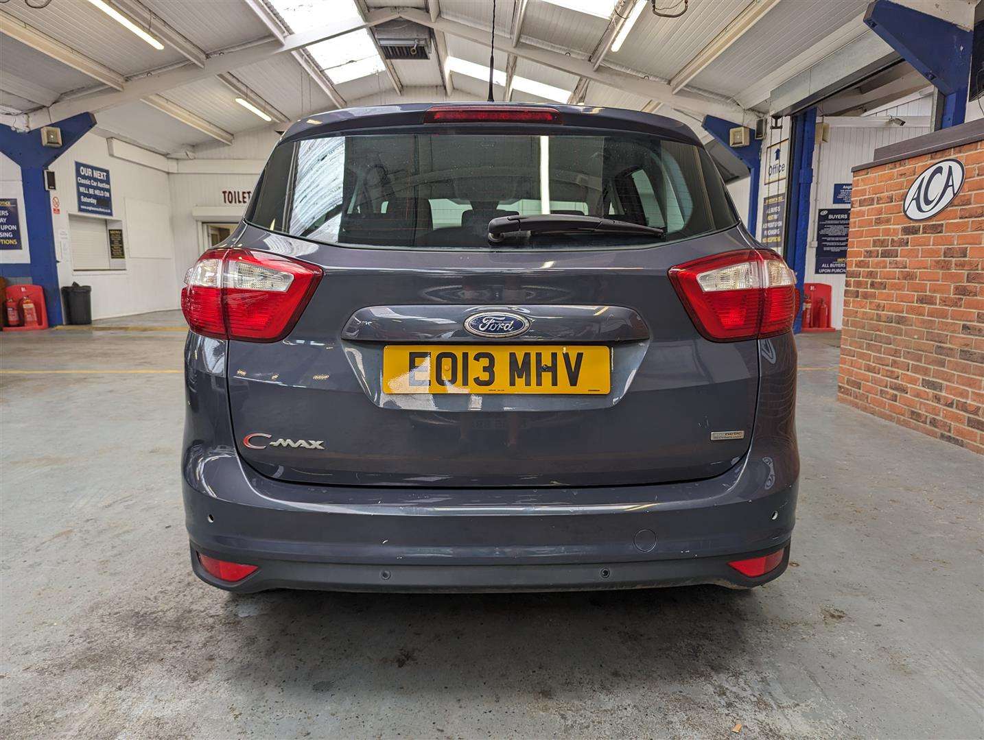 <p>2013 FORD C-MAX TITANIUM TURBO</p>