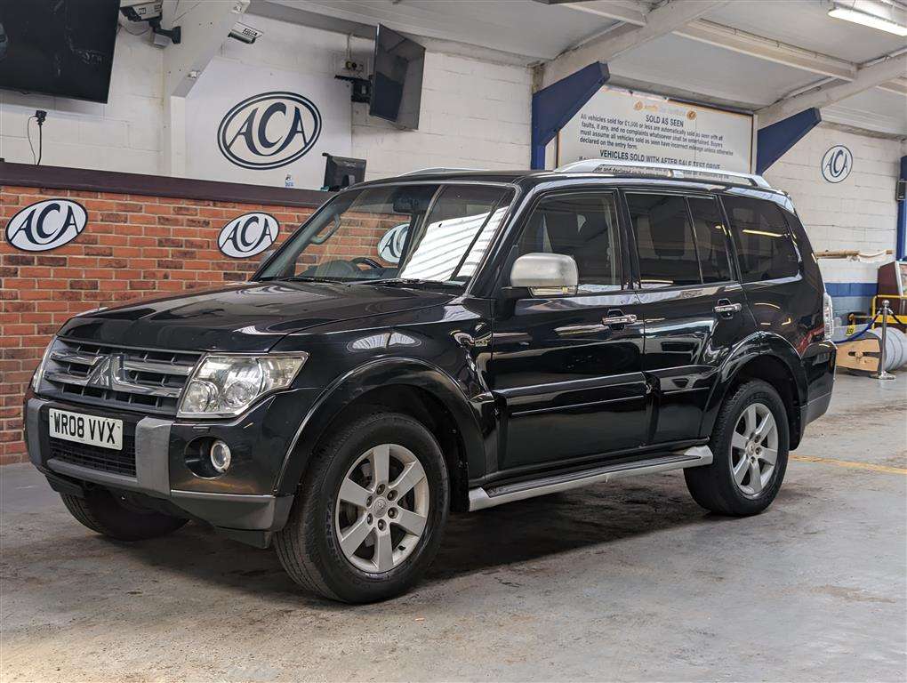 <p>2008 MITSUBISHI SHOGUN WARRIOR DI-D LWB A</p>