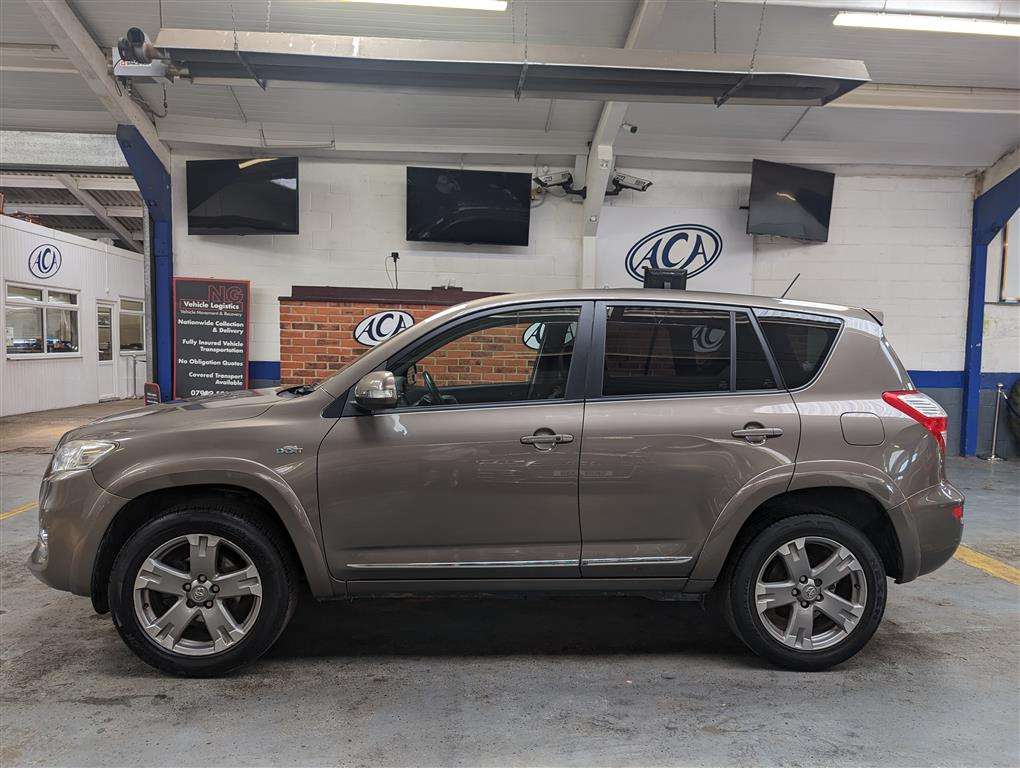 <p>2011 TOYOTA RAV4 SR D-CAT AUTO</p>