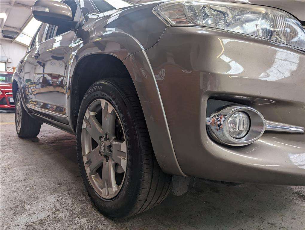 <p>2011 TOYOTA RAV4 SR D-CAT AUTO</p>