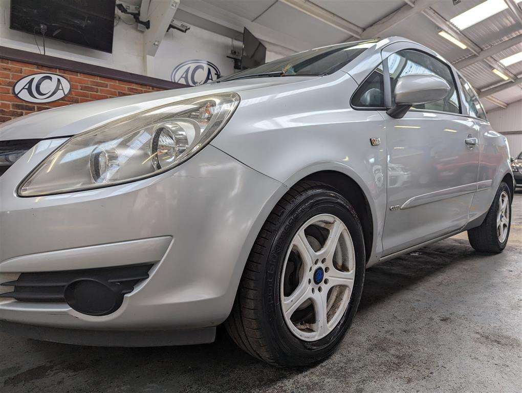 <p>2007 VAUXHALL CORSA CLUB A/C</p>