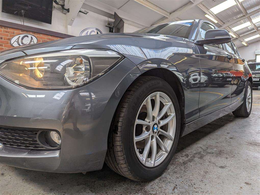 <p>2014 BMW 116D EFFICIENTDYNAMICS B-</p>