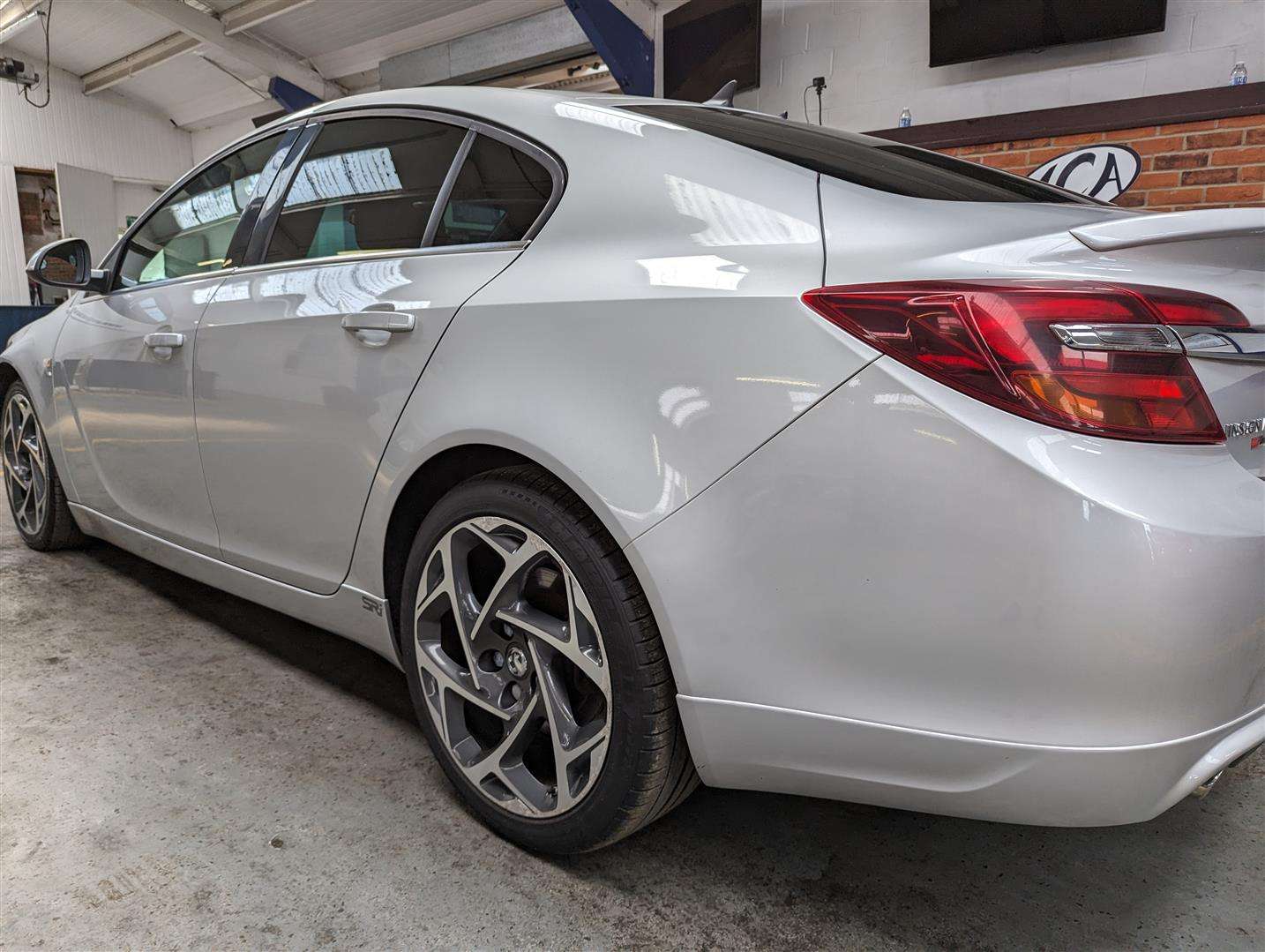 <p>2015 VAUXHALL INSIGNIA SRI NAV VX-LINE</p>