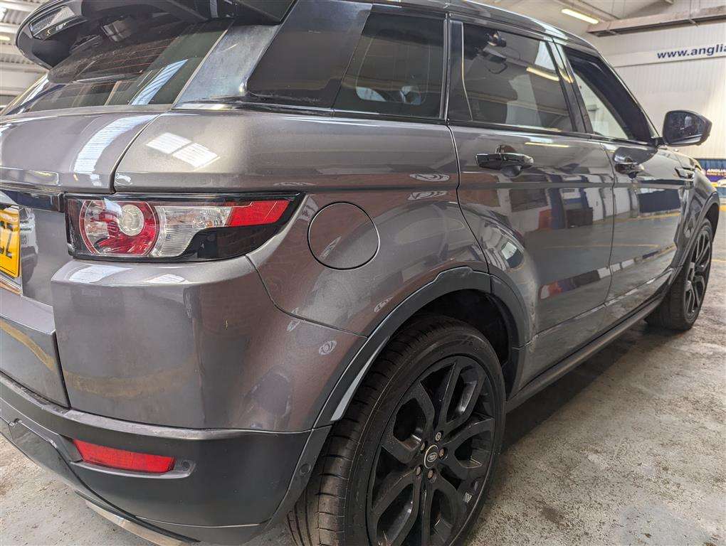 <p>2014 LAND ROVER RANGE ROVER EVOQUE D-LUX</p>