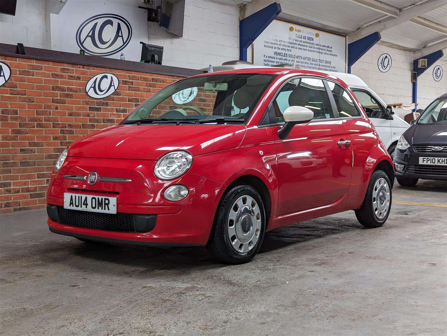 <p>2014 FIAT 500 COLOUR THERAPY</p>