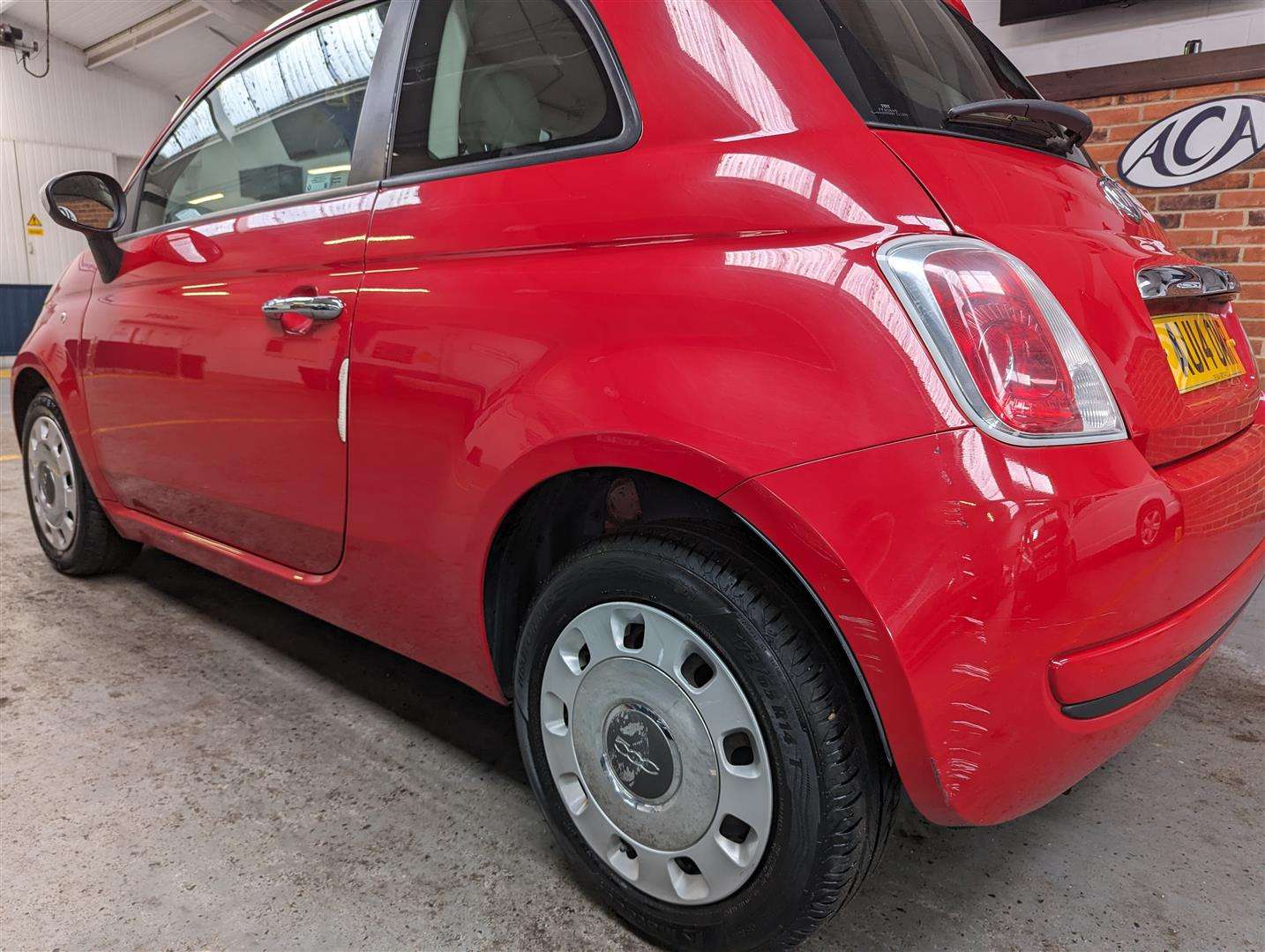 <p>2014 FIAT 500 COLOUR THERAPY</p>