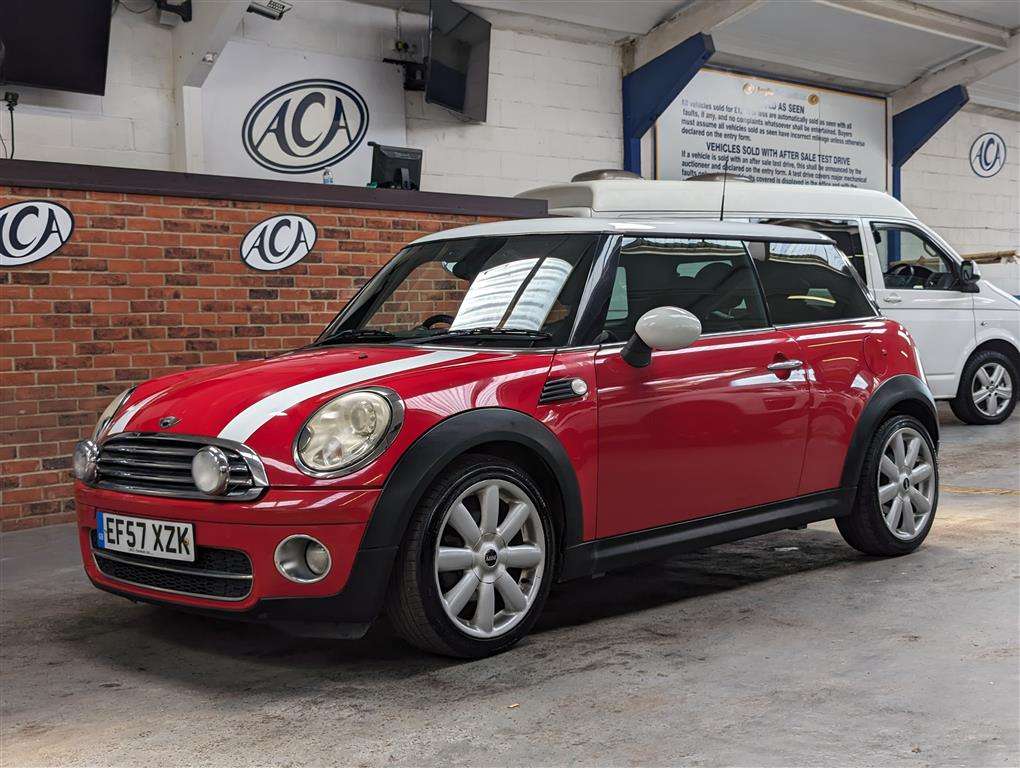 <p>2007 MINI COOPER D</p>