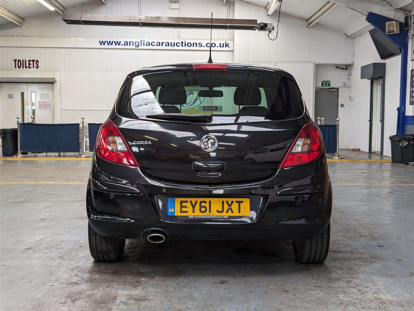 <p>2011 VAUXHALL CORSA SXI AC AUTO</p>