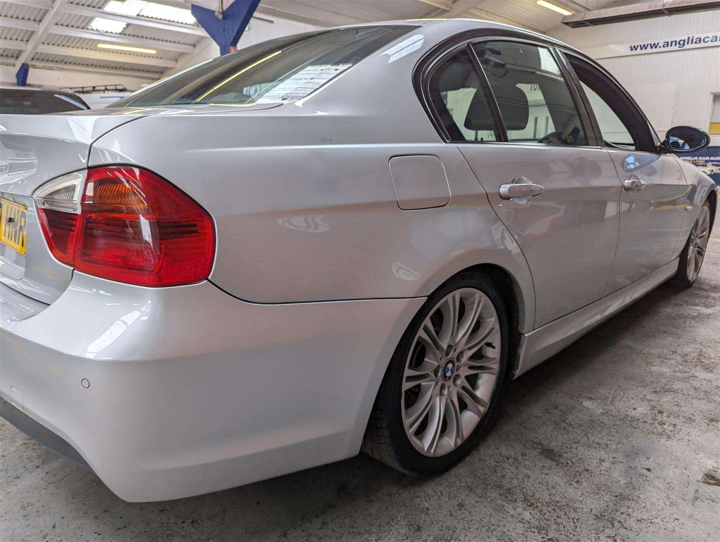 <p>2007 BMW 320D M SPORT</p>