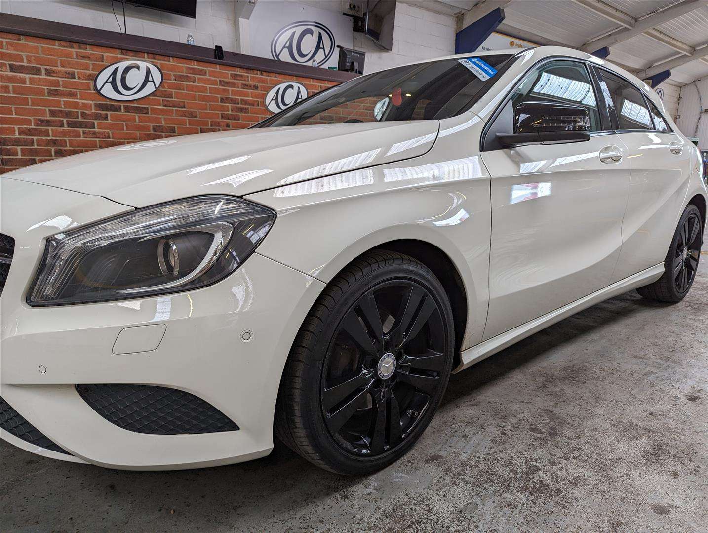 <p>2015 MERCEDES-BENZ A200 SPORT CDI AUTO</p>