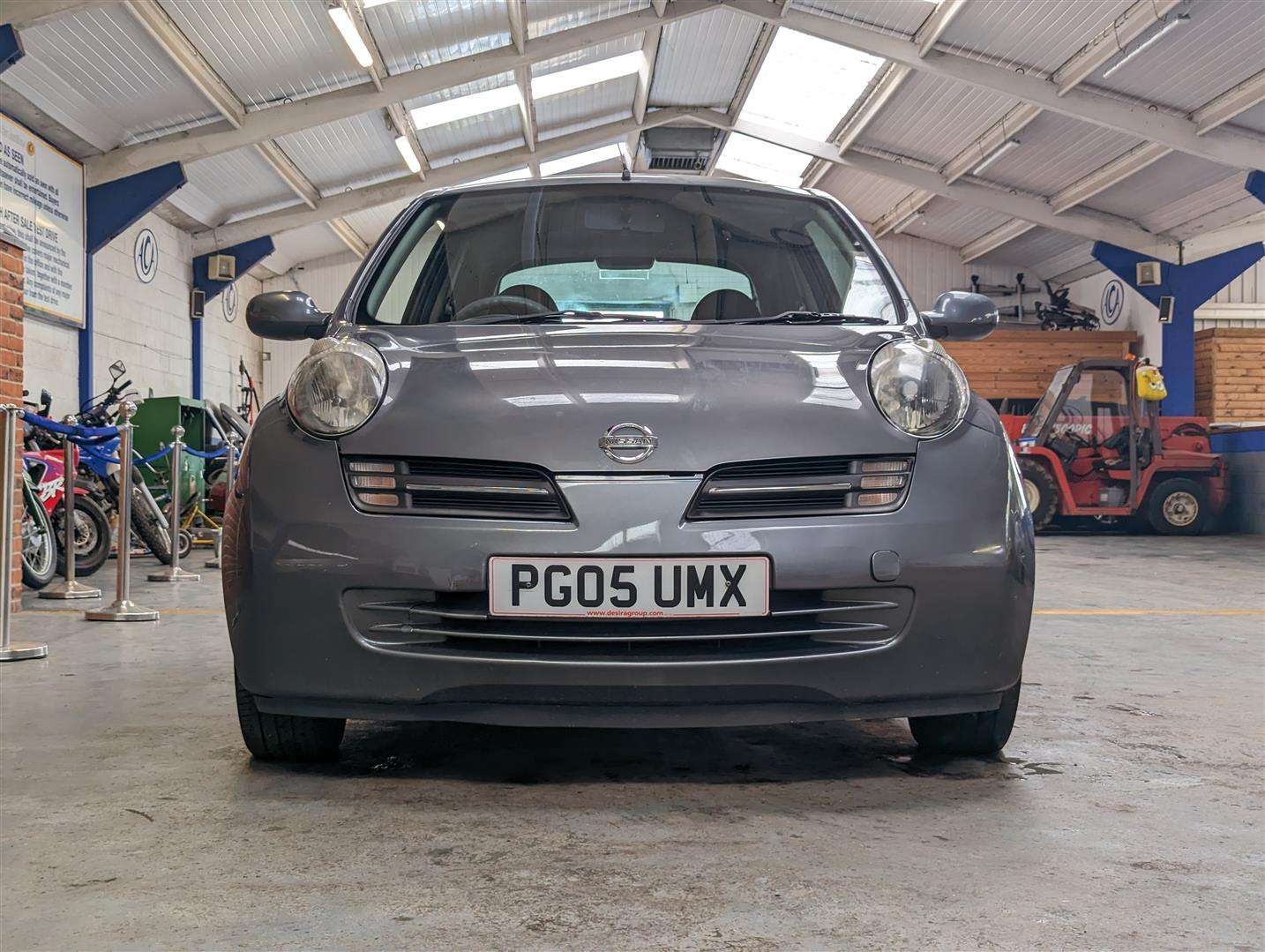 <p>2005 NISSAN MICRA URBIS</p>