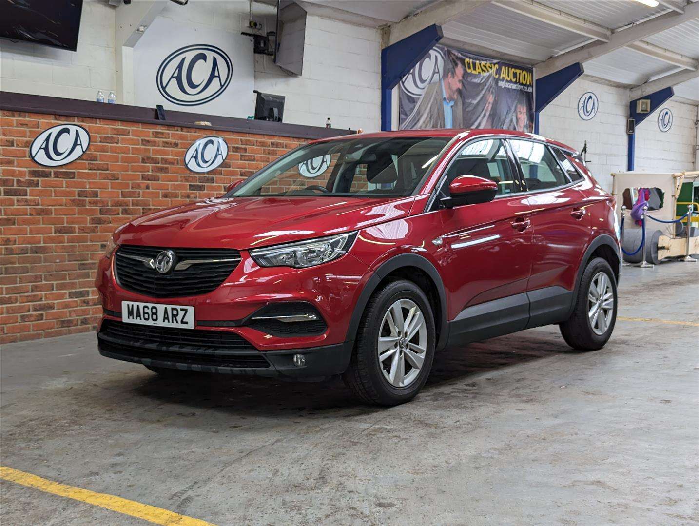 <p>2018 VAUXHALL GRANDLAND X SE TURBO S/S</p>