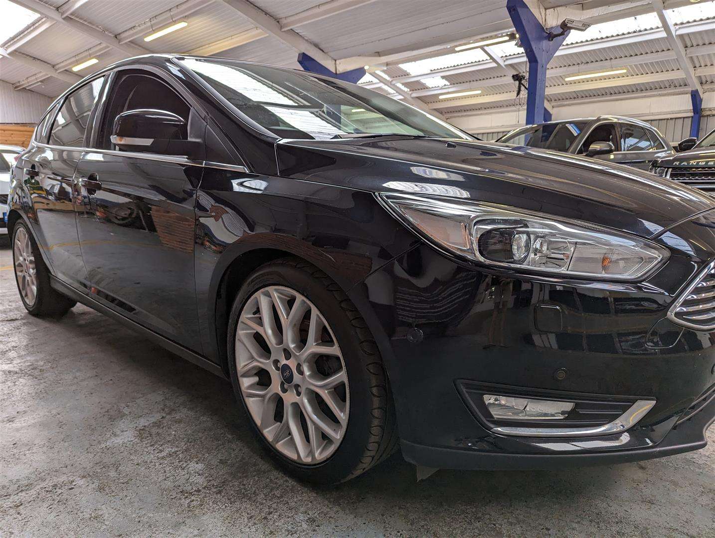 <p>2017 FORD FOCUS TITANIUM X TDCI</p>