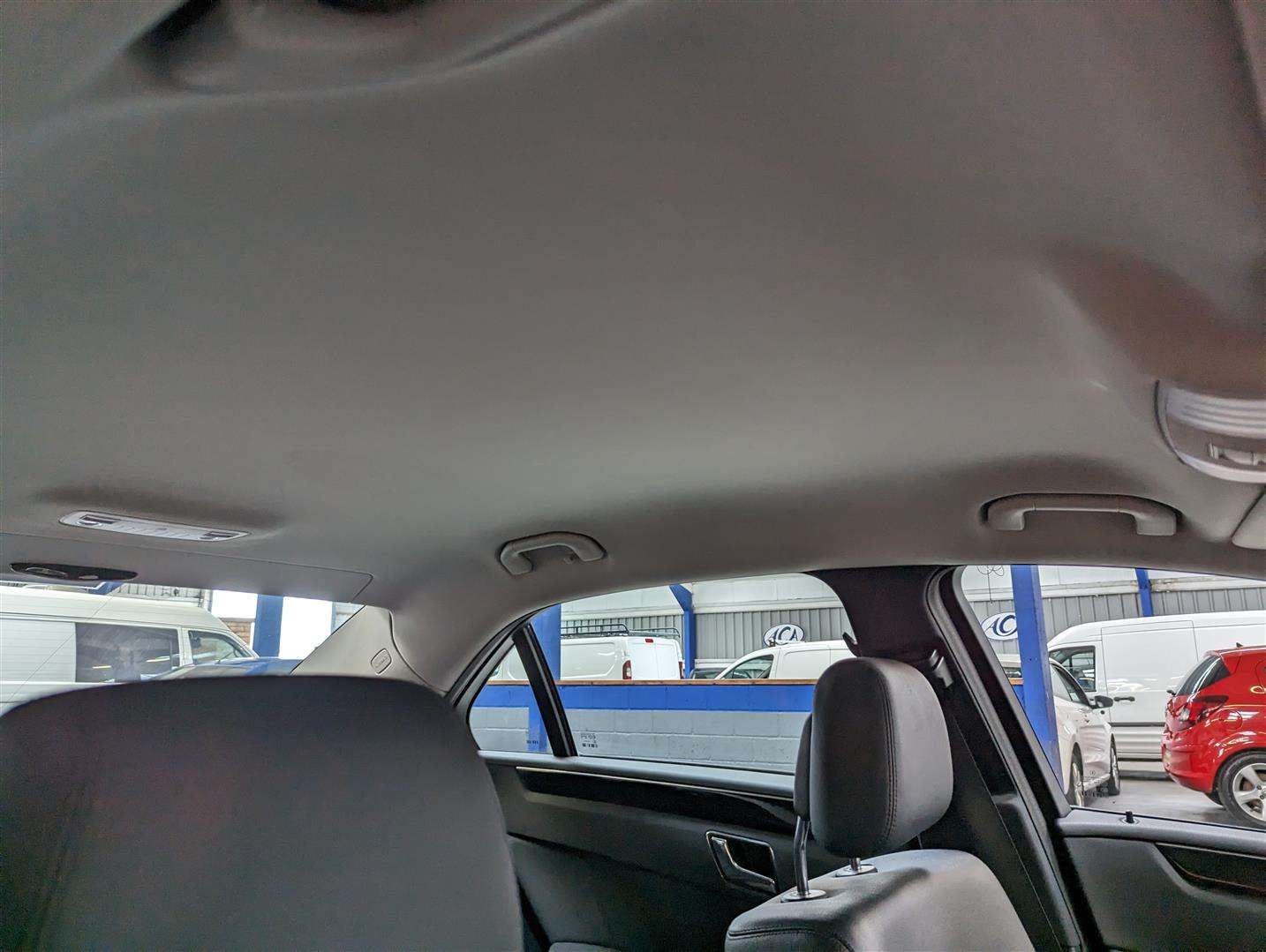 <p>2010 MERCEDES-BENZ E250 BLUE-CY AGARDE CDI AUTO</p>