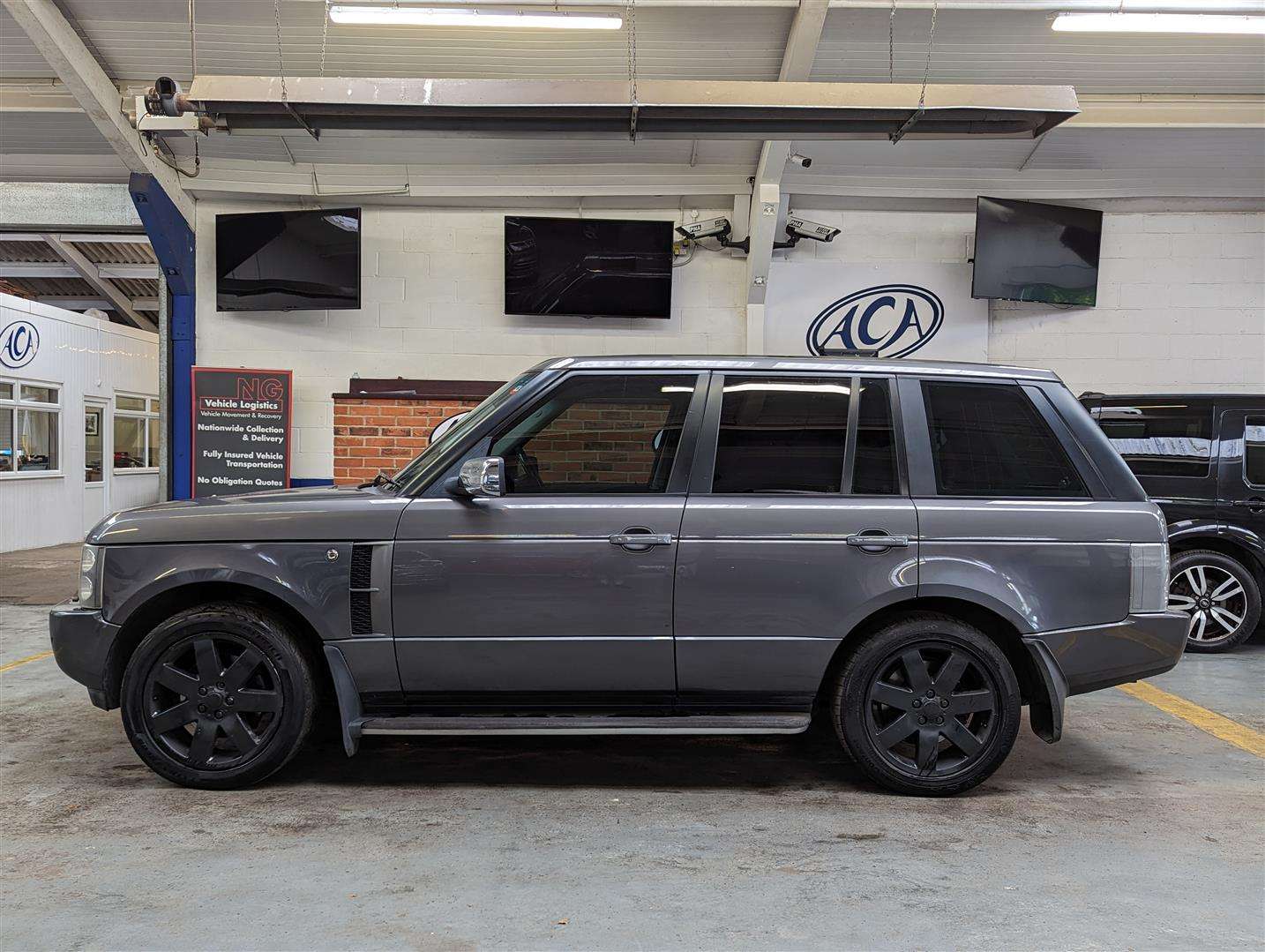 <p>2004 LAND ROVER RANGE ROVER VOGUE TD6 AUTO</p>