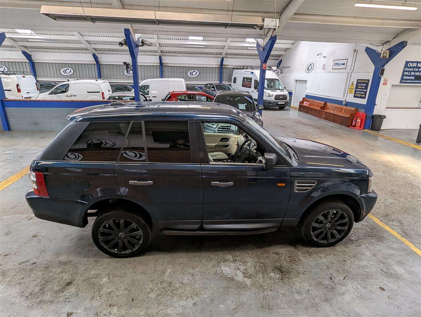 <p>2006 LAND ROVER RANGEROVER SPT V8SC STD AUTO</p>