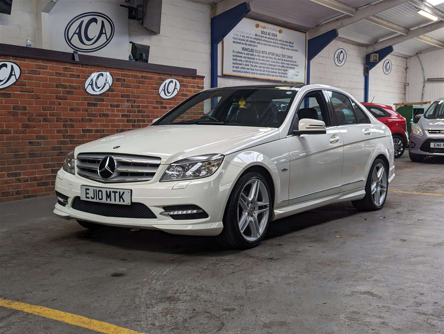 <p>2010 MERCEDES-BENZ C180 BLUE-CY SPORT CGI AUTO</p>