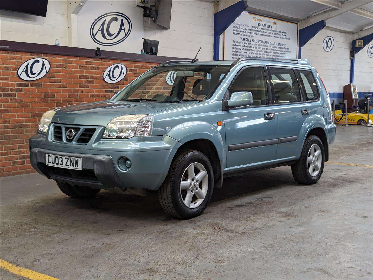 <p>2003 NISSAN X-TRAIL SPORT</p>