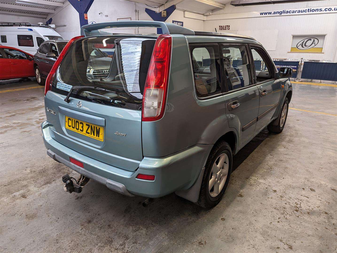 <p>2003 NISSAN X-TRAIL SPORT</p>