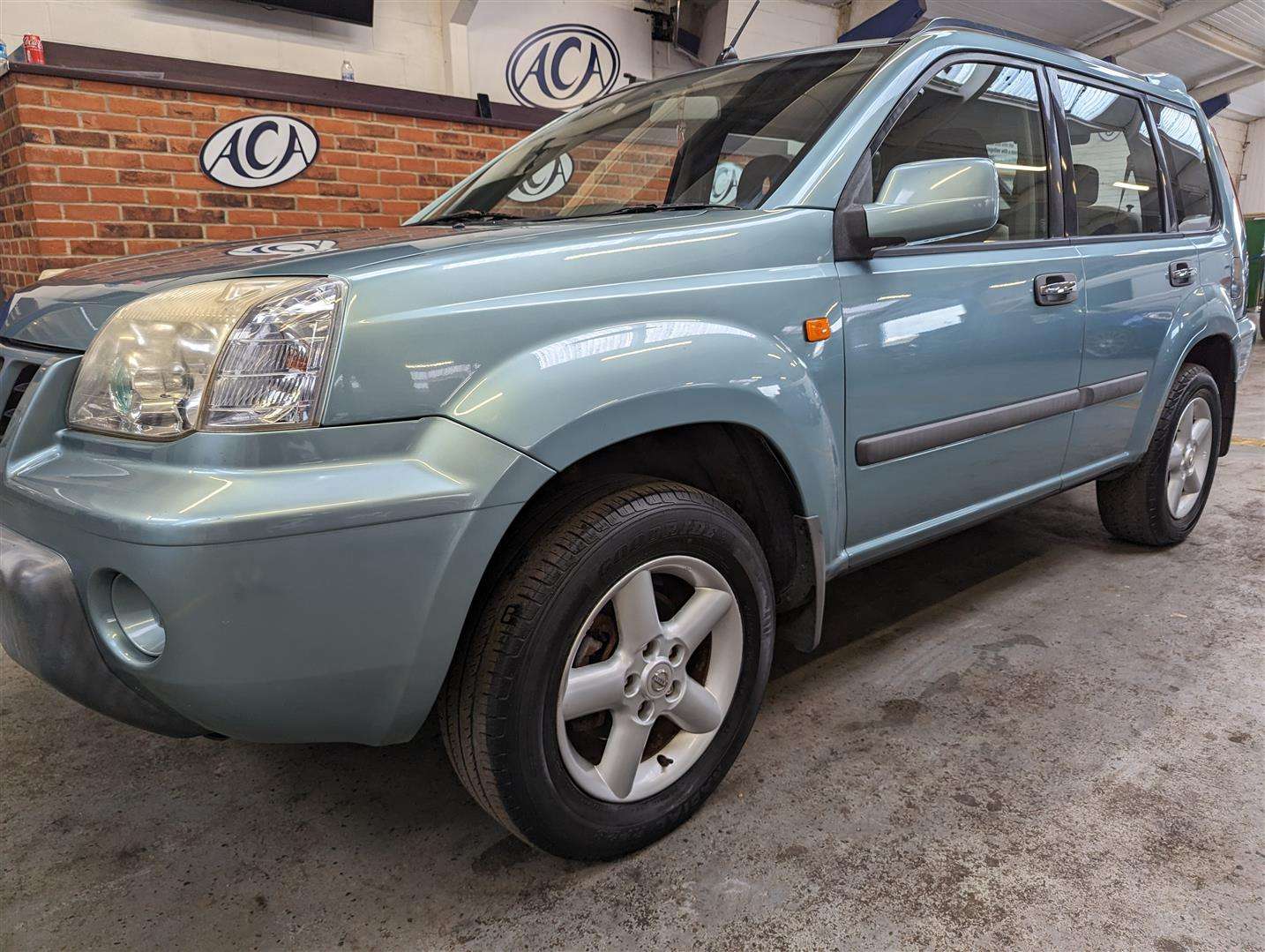 <p>2003 NISSAN X-TRAIL SPORT</p>