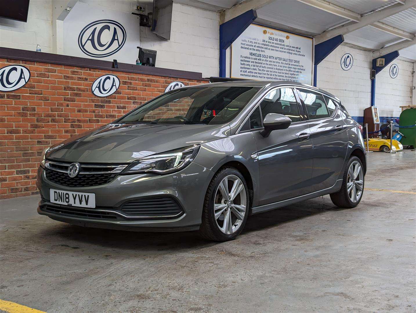 <p>2018 VAUXHALL ASTRA SRI VX-LINE NAV</p>